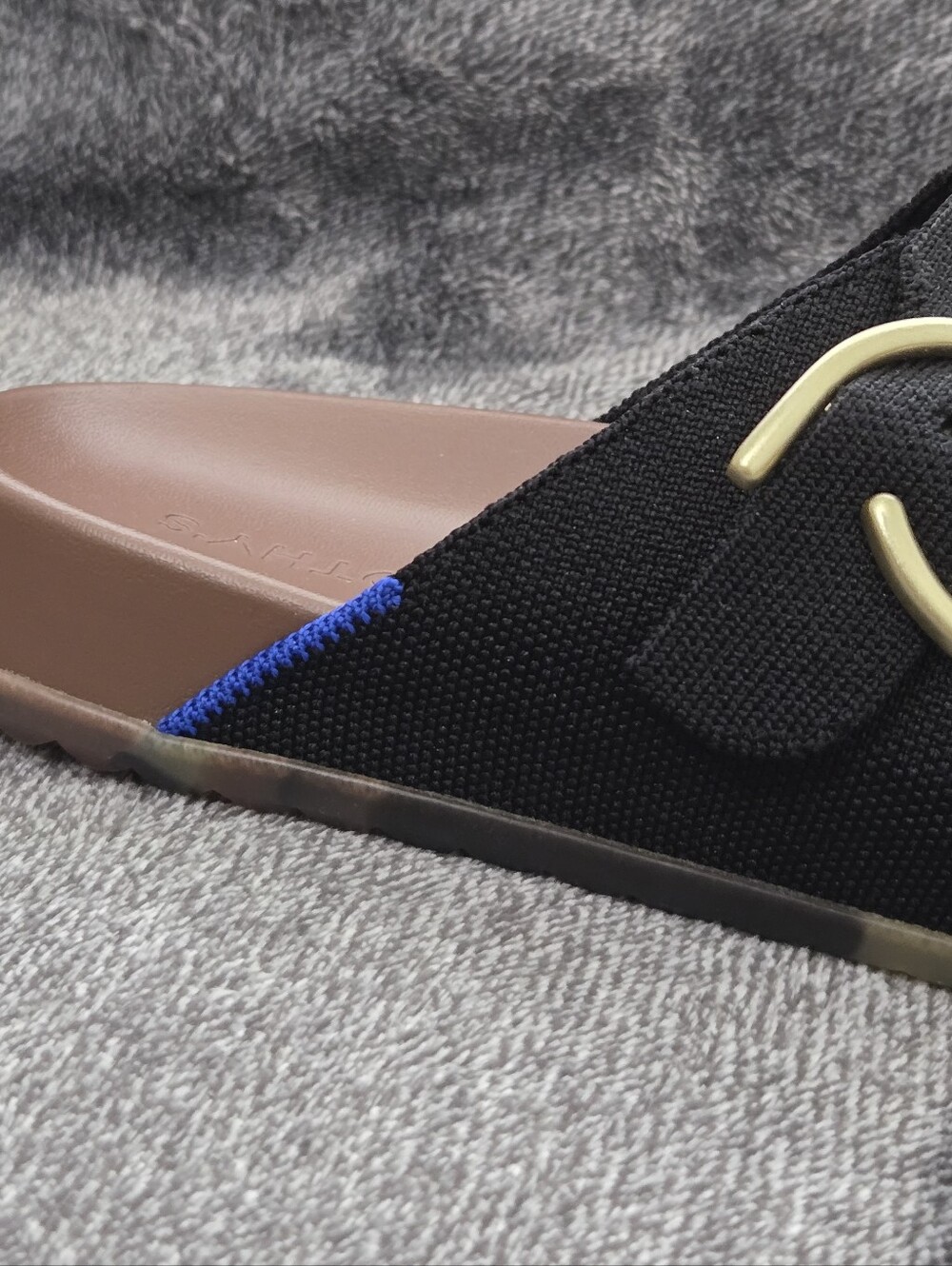 Rothy's The Buckle Slide Black Knit Sandal Gold Hardware Size 10 Washable - Picture 12 of 12